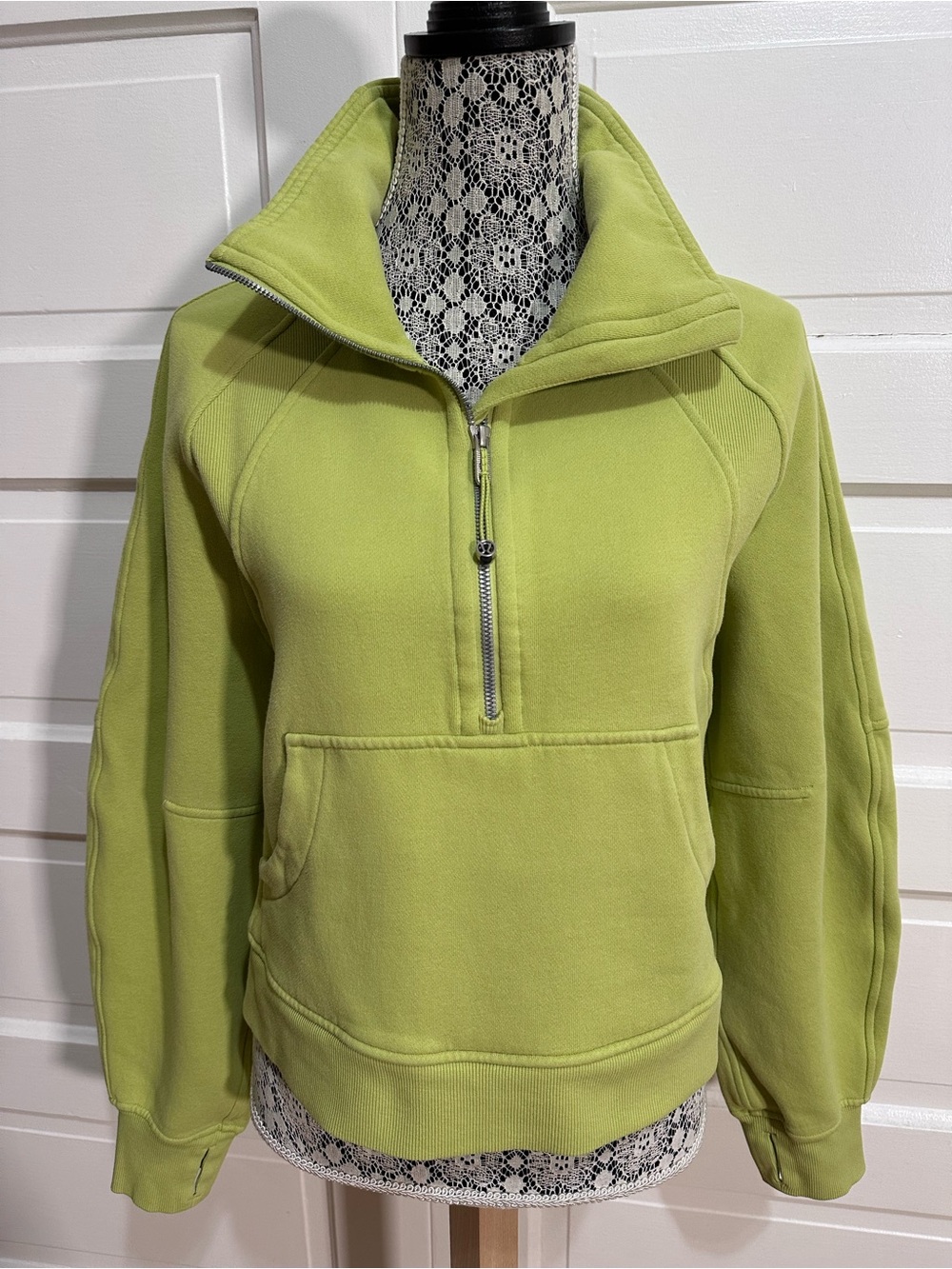 Lululemon Scuba Oversized Half-Zip Funnel Neck Size M/L Wasabi Green $138
